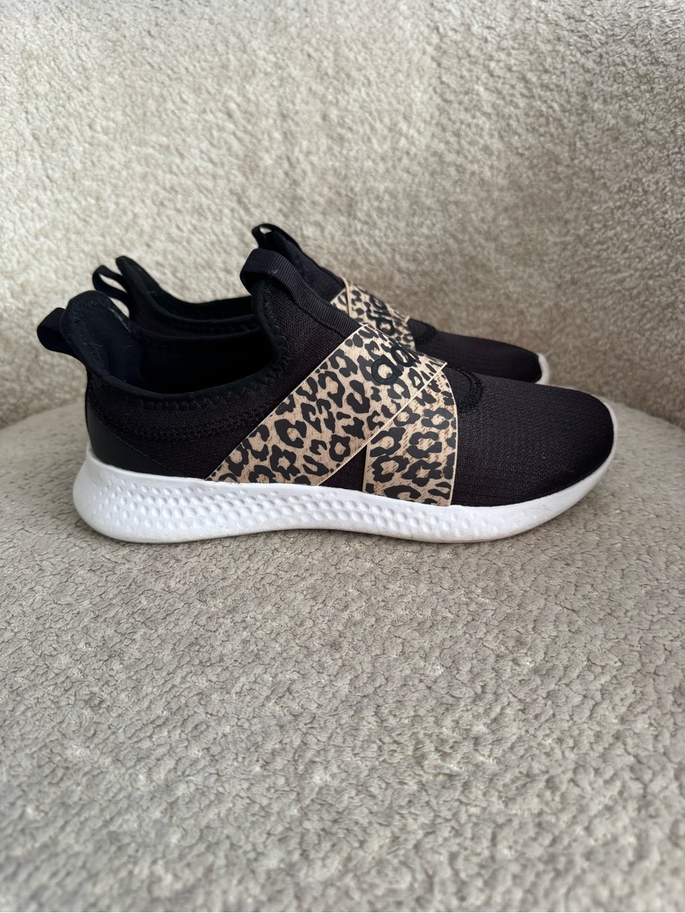 Adidas Puremotion Adapt Women’s 7.5 Black Leopard Cheetah slip on shoes